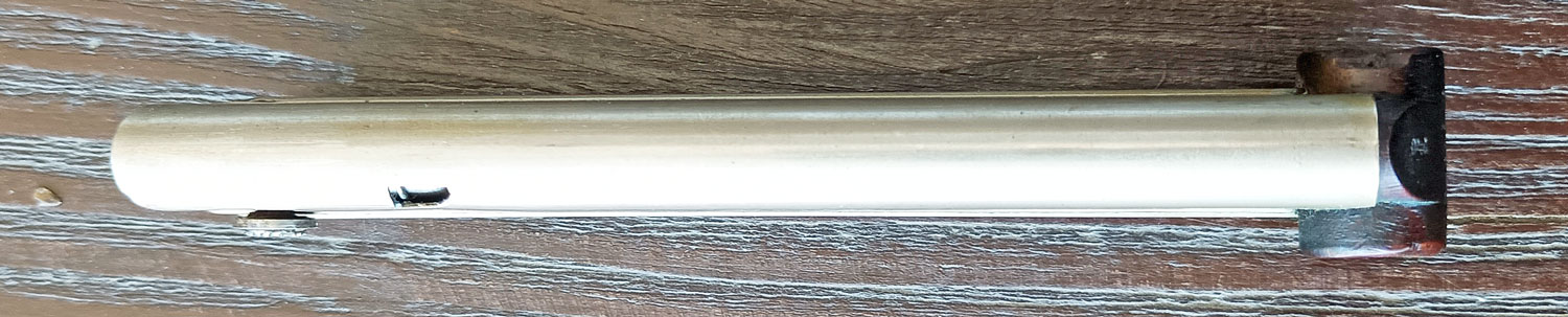 P08 Magazin Holzboden gestempelt